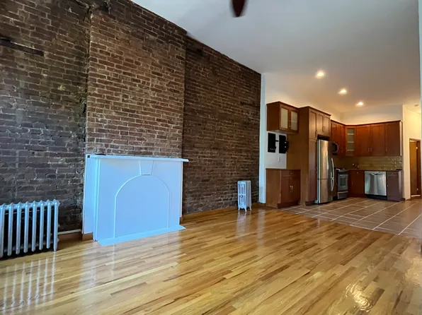 314 5th Avenue image 1 of 6