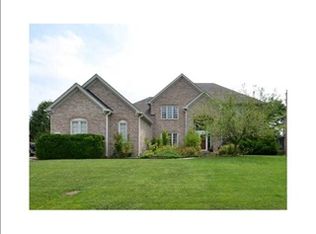 10195 Parkway Dr, Fishers, IN 46037