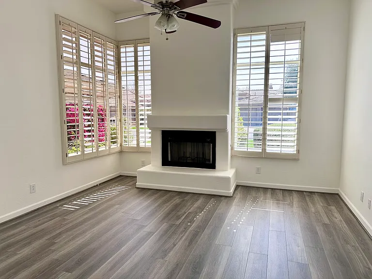 7460 E Tuckey Ln — Photo 20