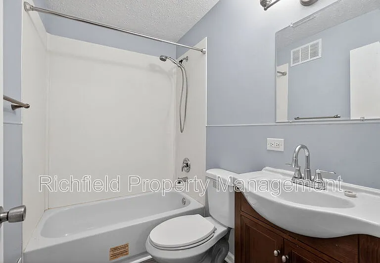 1260 Lincoln Dr — Photo 21