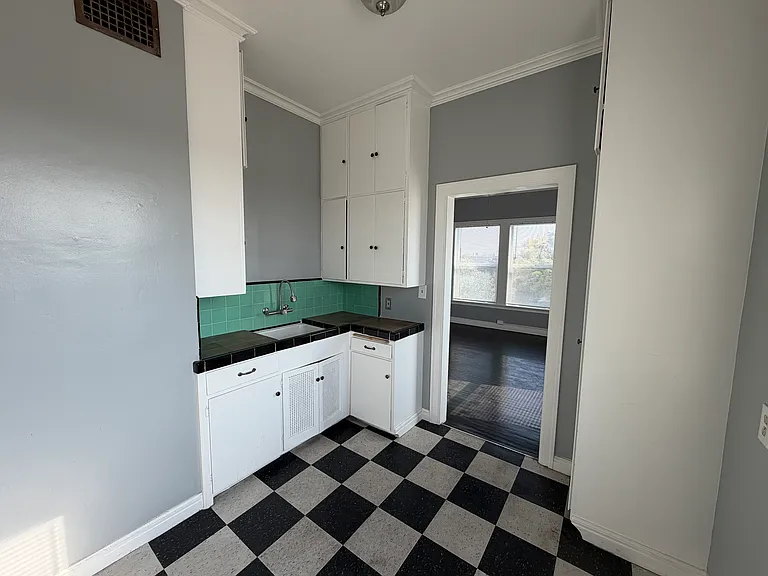 Eden Square Apartments — Photo 69