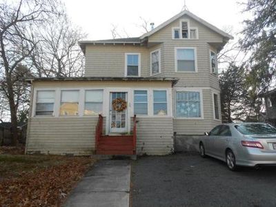 27 North Ave, Abington, MA, 02351