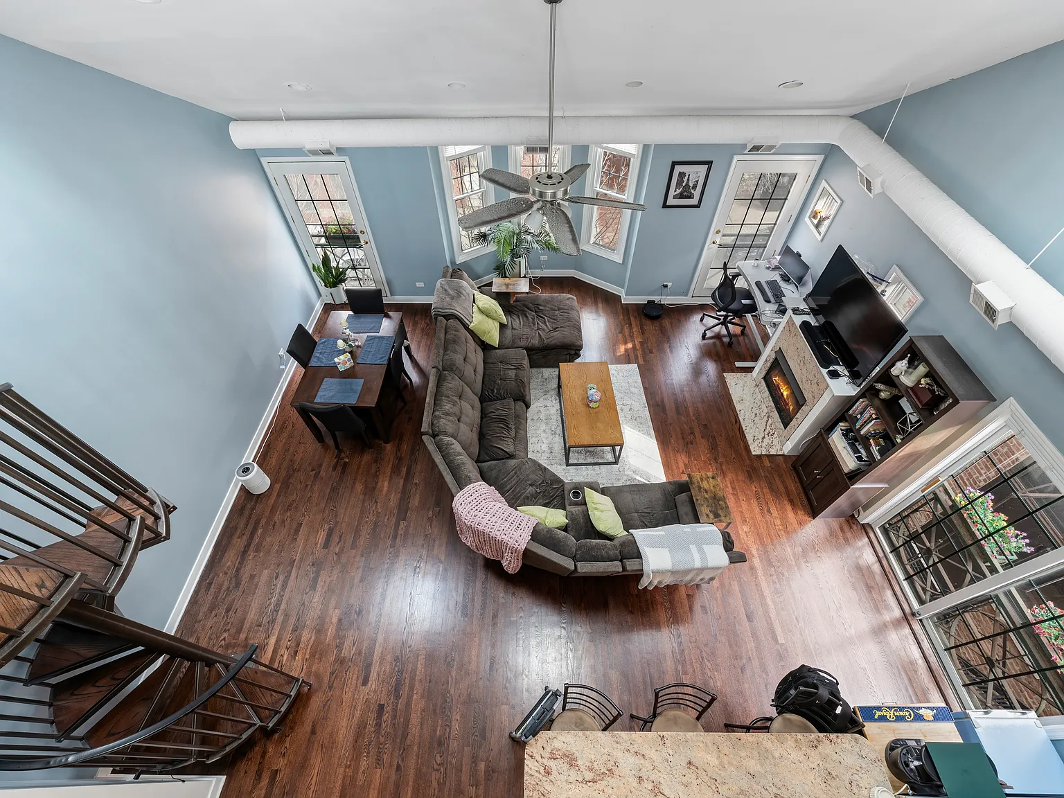 2 bed, 2.0 bath, $4,500 — Photo 4