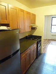 Rented by DSA Realty Midtown West
