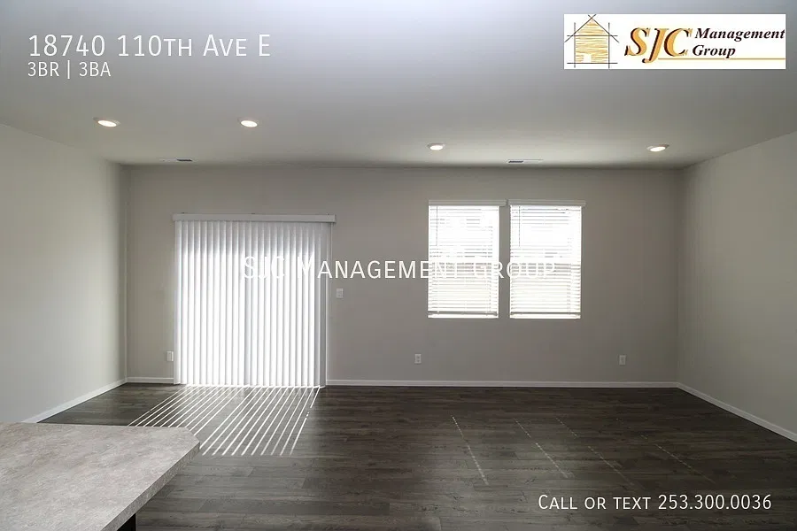 Three bedroom home for rent in Puyallup — Photo 3