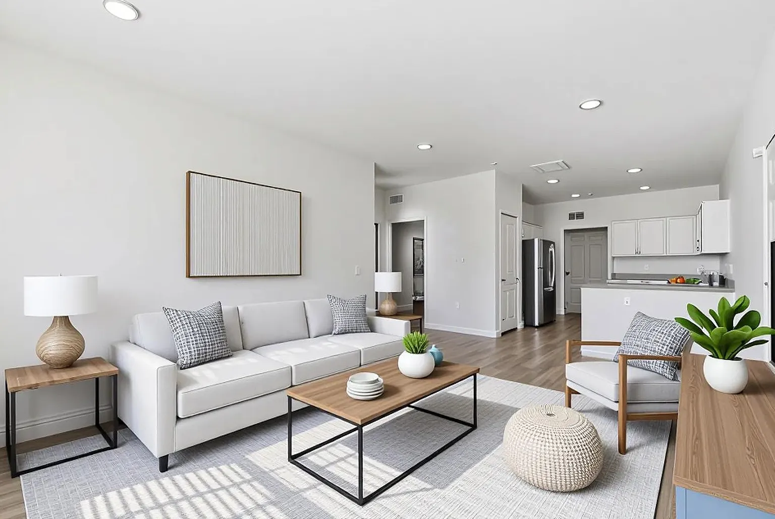 Towne Center Apartments — Photo 4