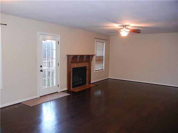 2nd image of 1128 Ishee Dr