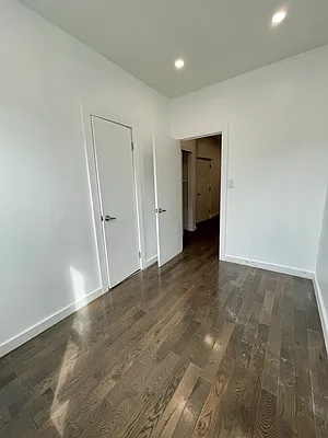 Rented by Oxford Property Group | media 63