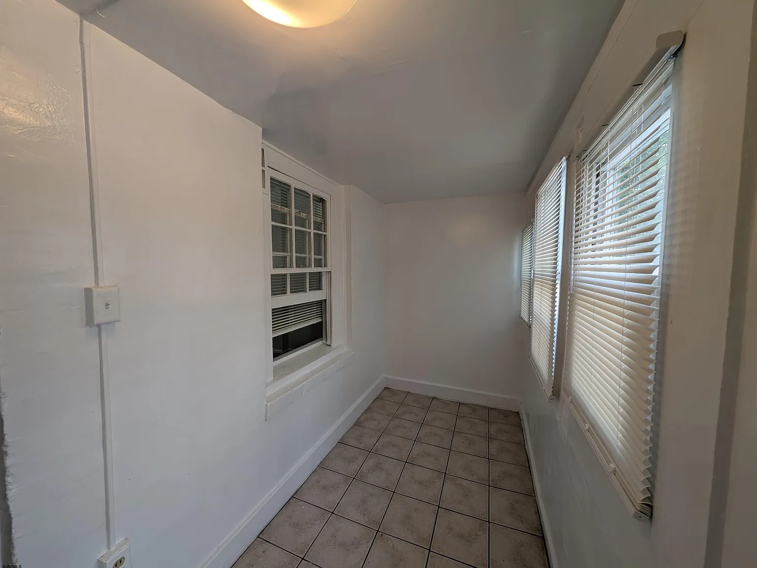 3 bed, 1.0 bath, $2,175 — Photo 3