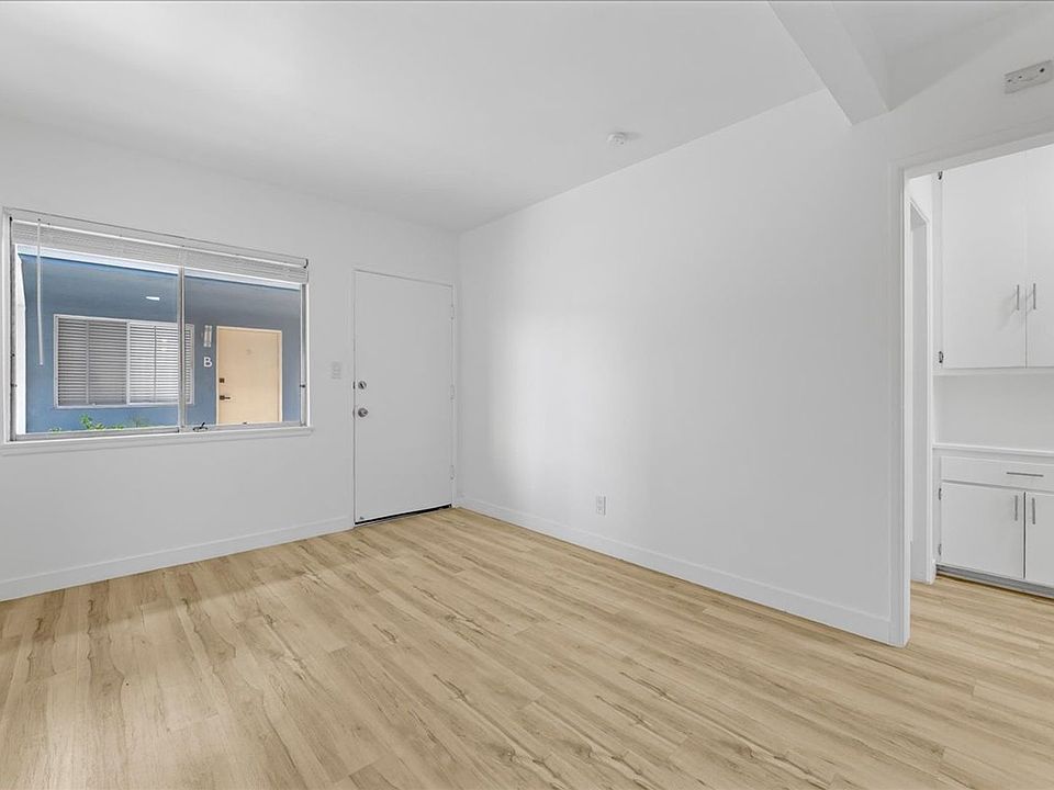 1st image of 12250 Grevillea Ave Unit B