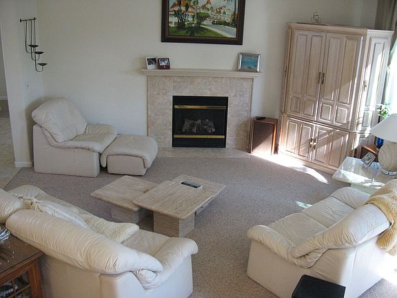 Open Floor Plan - Living Room