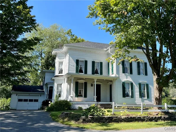 2951 Bishop Rd, Hamilton, NY 13346