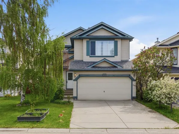 128 W Valley Brook Cir NW, Calgary, AB T3B 5S2
