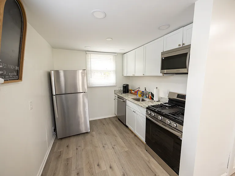1230 Reese Ave #1230 — Photo 14