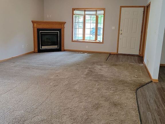 4th image of 2209 Cattail Way
