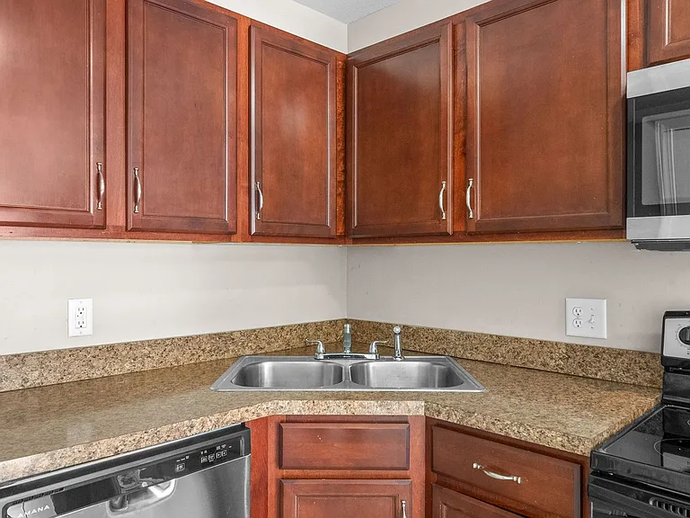 Durrett Drive-65 — Photo 8
