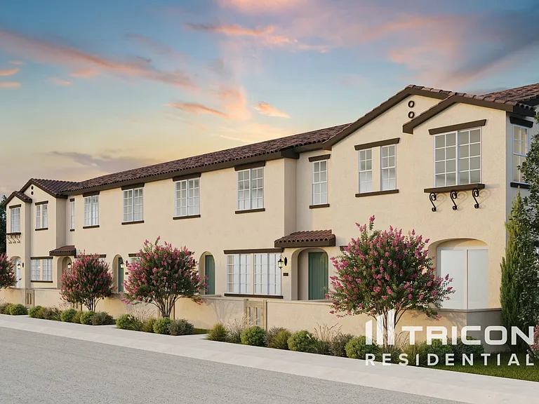 Tricon Elk Grove — Photo 38