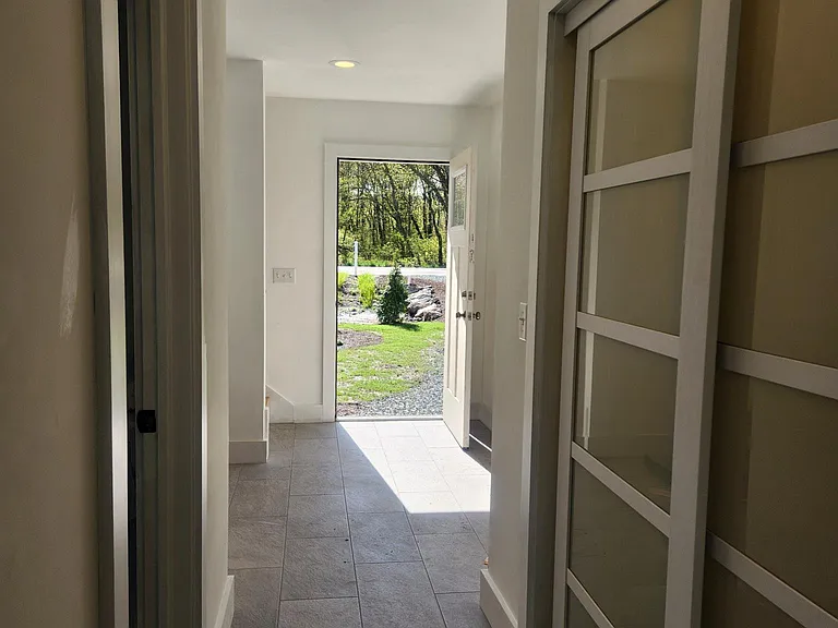 1284 Boston Neck Rd — Photo 17