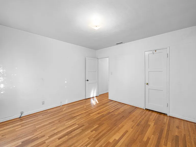 1207 Graynold Ave — Photo 26