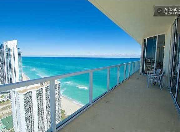 3rd image of 16699 Collins Ave Ph 7