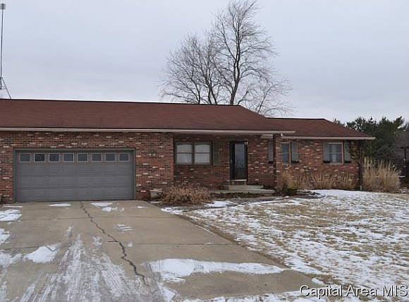 1st image of 1241 Woods Ln