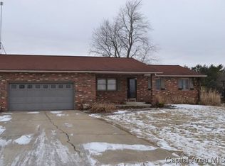 1241 Woods Ln, Jacksonville, IL 62650