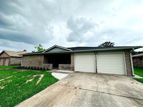 2nd image of 3106 Stacy Ln