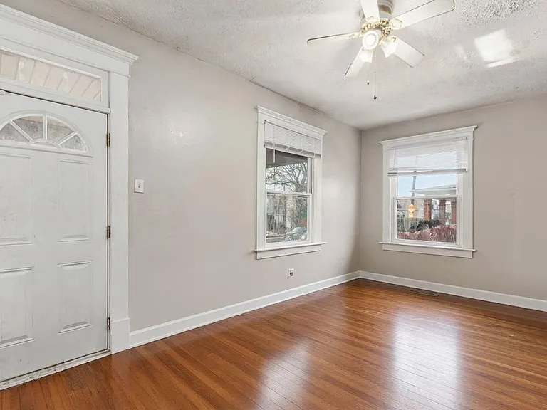 204 Chittenden Ave — Photo 3
