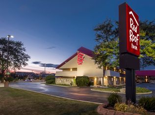 22 W Algonquin Rd #0, Arlington Heights, IL 60005