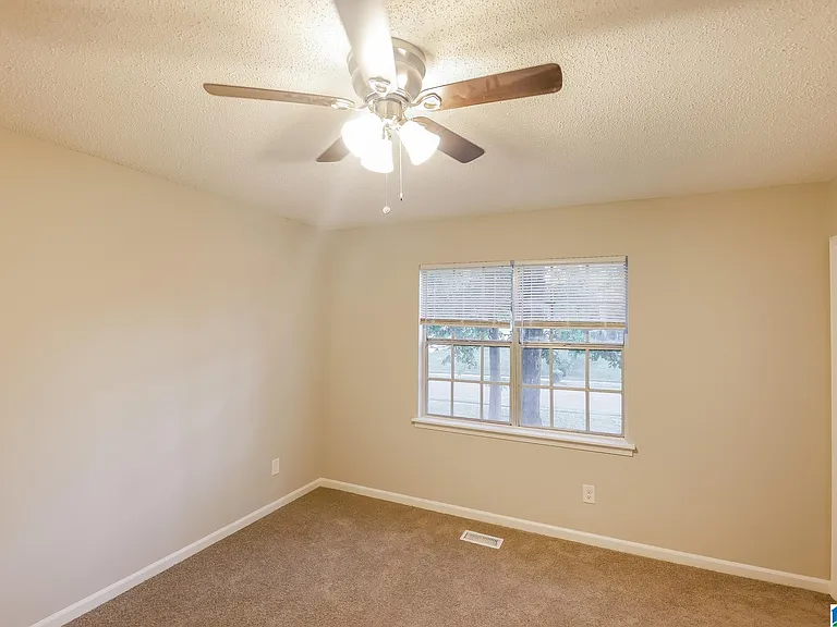 3033 Carleton Rd — Photo 7