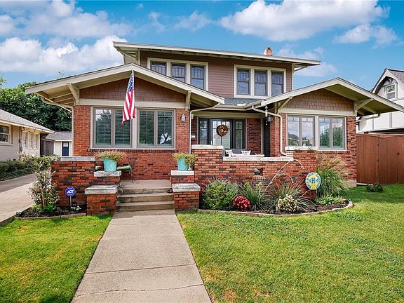 3rd image of 1316 Belle Pl