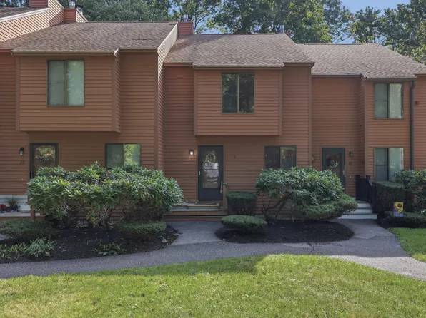 23 Dunvegan Woods Drive, Hampton, NH 03842