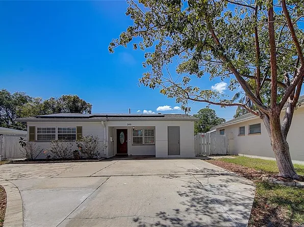 246 94th Ave N, Saint Petersburg, FL 33702