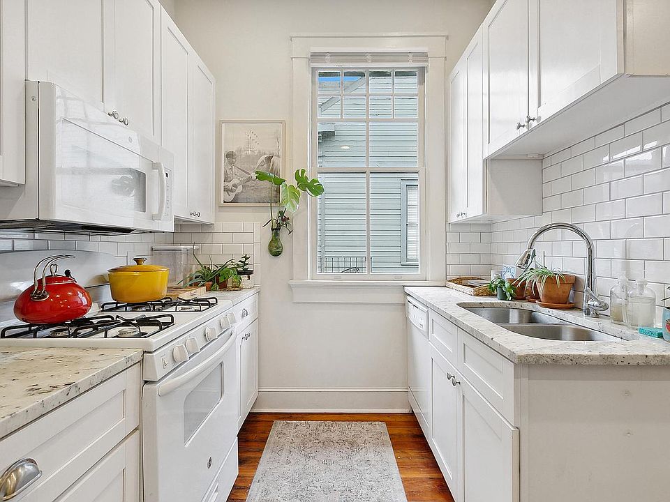 1st image of 2036 Prytania St #2