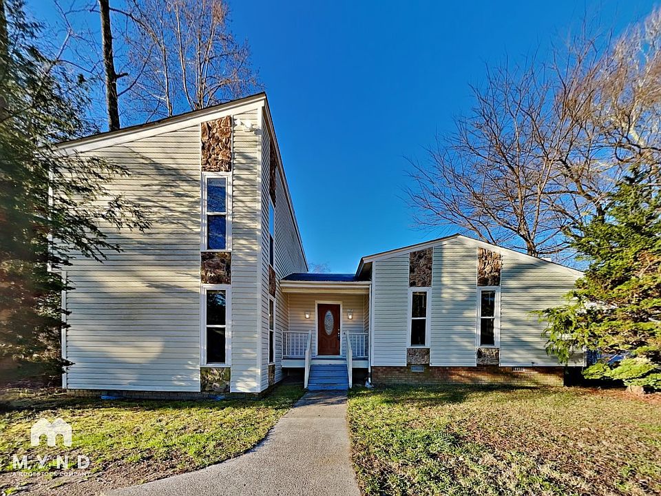 1st image of 137 Candlewick Dr