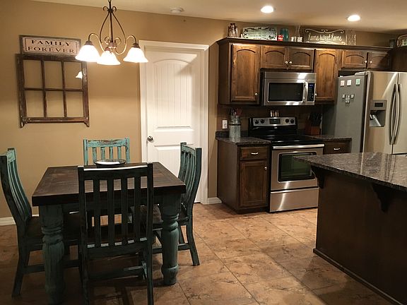 2nd image of 432 N Bonda Way