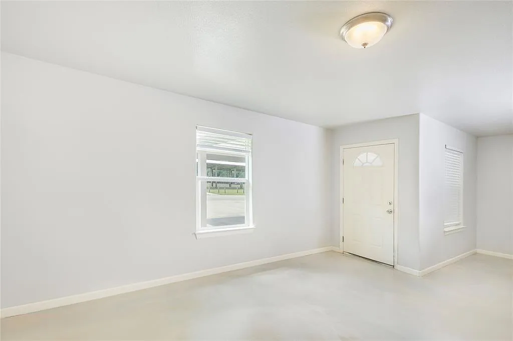 3 bed, 1150 sqft, $1,500 — Photo 4