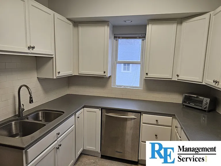1503 S 50th St — Photo 21