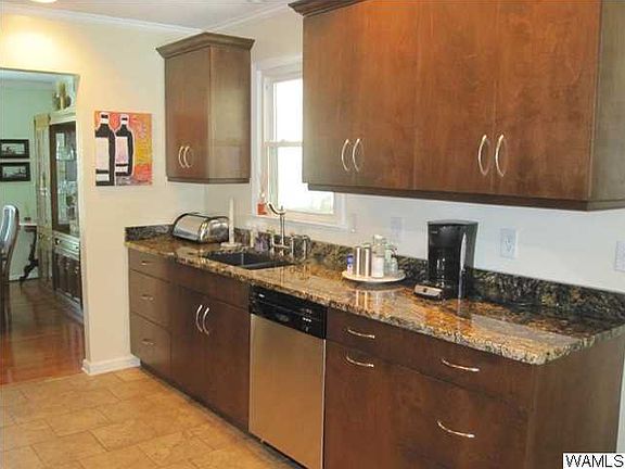 5th image of 1432 51st Ave E