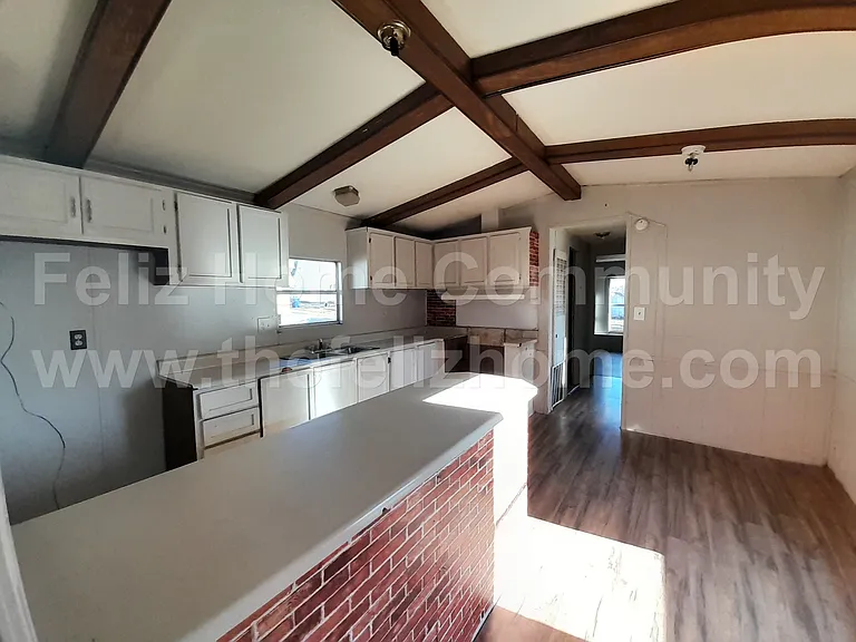42-30 McLean Dr #42 — Photo 3