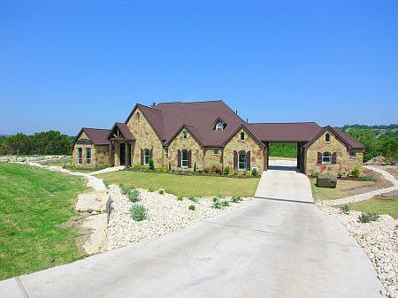 3rd View of Owners Driveway