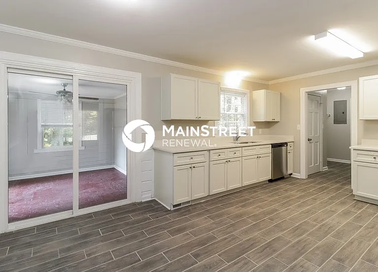 152 Iroquois Trl — Photo 10