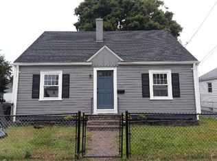 45 Clinton St, Pawtucket, RI 02861