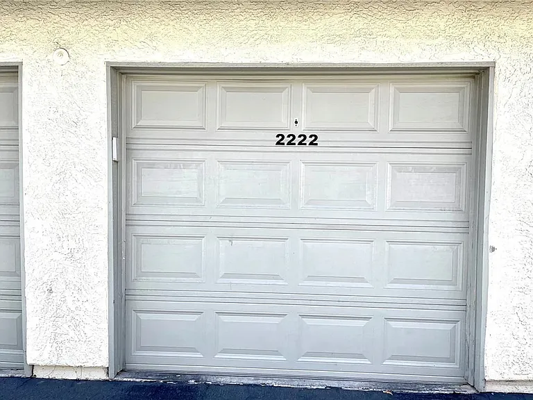 3412 Winterhaven St #204 — Photo 17