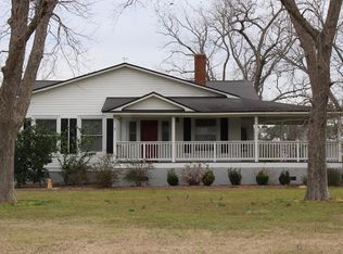 2063 Old Ocilla Rd, Tifton, GA 31794