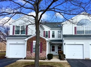 20 Taft Ct UNIT B, Streamwood, IL 60107