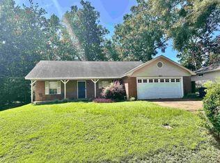 837 Stone House Rd, Tallahassee, FL 32301