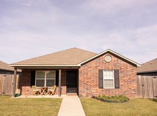 1324 S Morningside Dr, Fayetteville, AR 72701