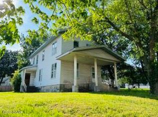 112 N Joplin Ave, Joplin, MO 64801