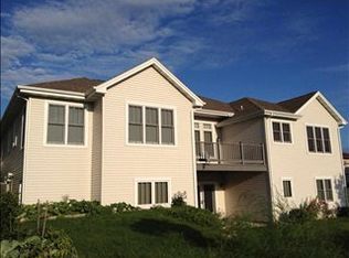 2338 Bedner Rd, Madison, WI 53719